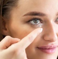 مزایای استفاده از لنز تماسی برای بهبود بینایی 